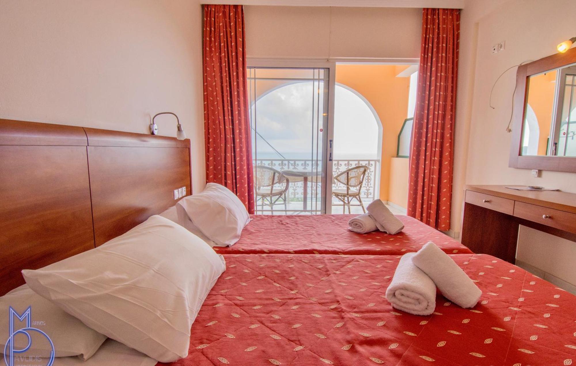 Lido Sofia Apartments Агиос-Гордиос Экстерьер фото