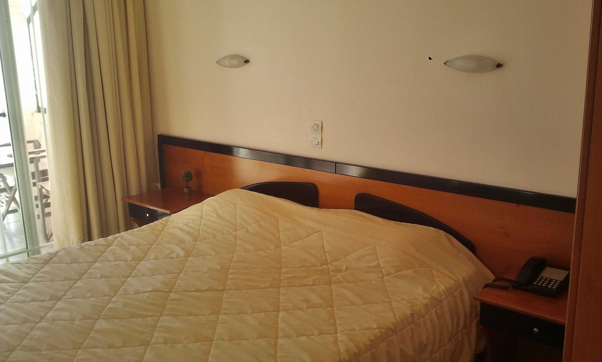 Lido Sofia Apartments Агиос-Гордиос Экстерьер фото